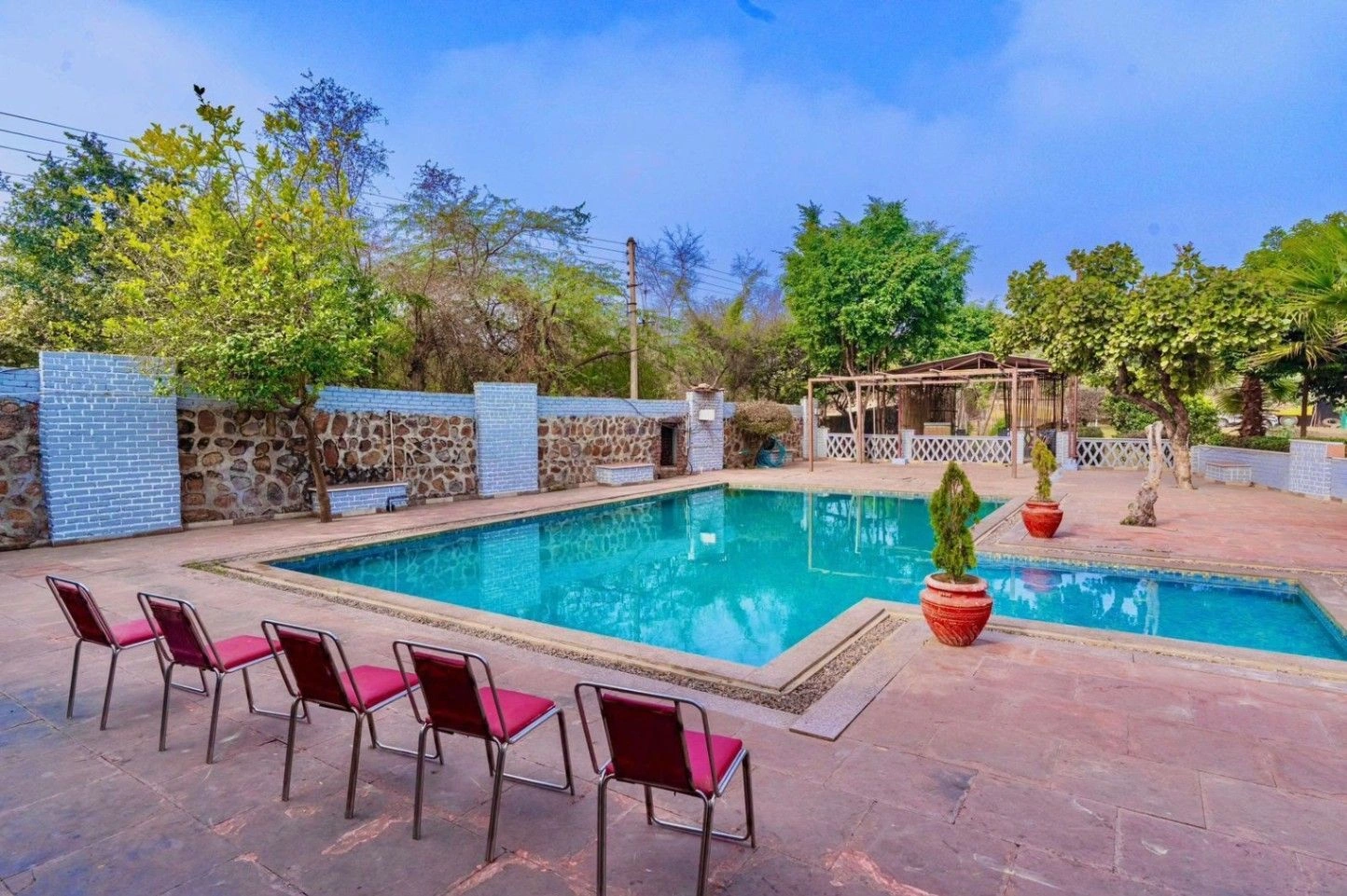 Raiseena, Haryana 122102, India