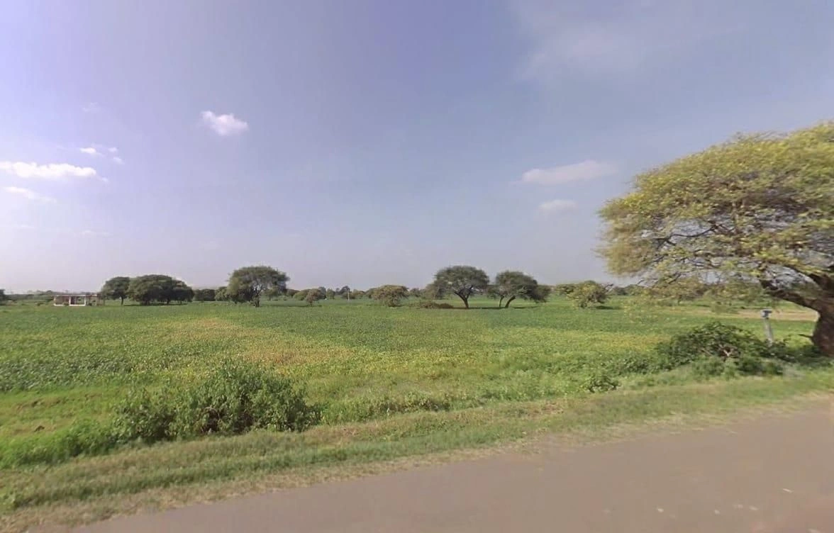 Labariya, Madhya Pradesh 454111, India