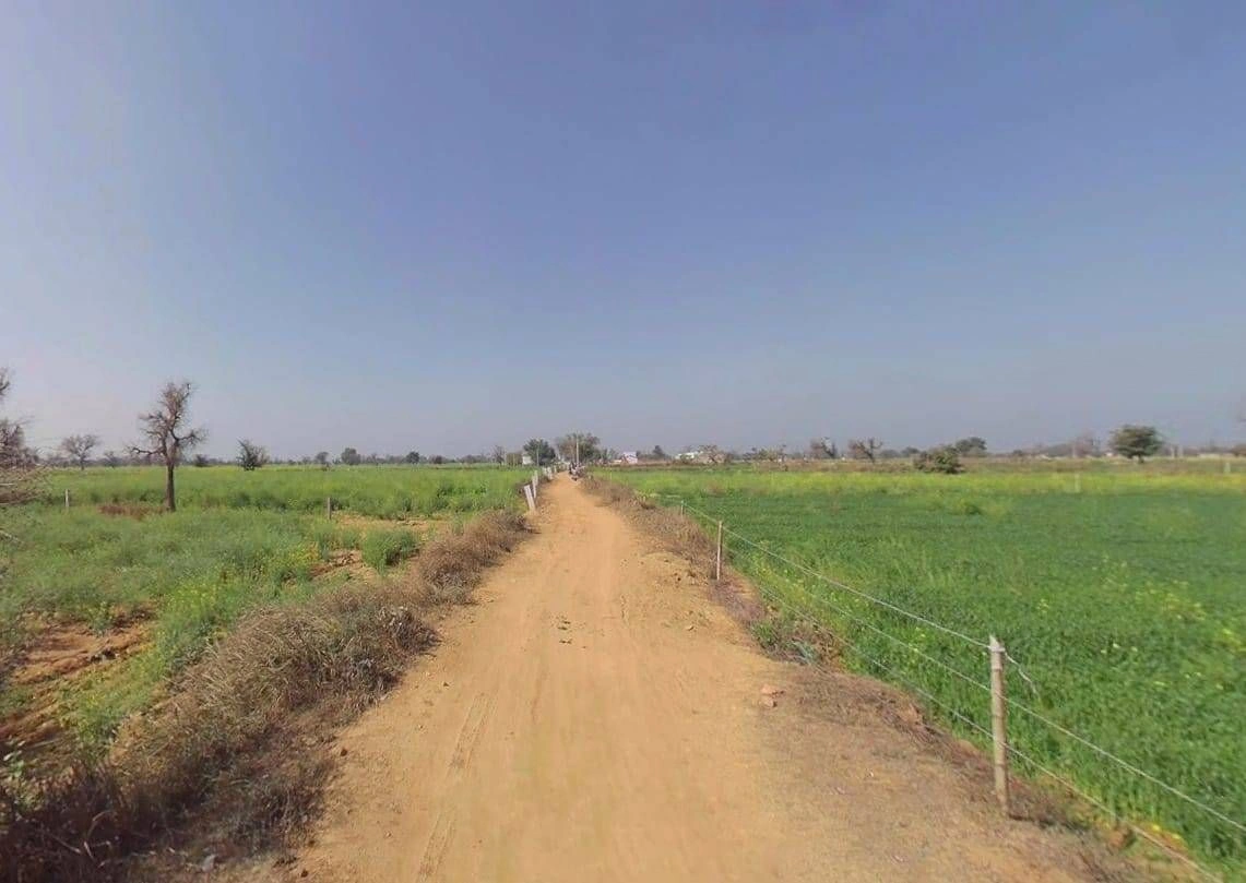 CX2Q+X9 Tigariya, Rajasthan, India