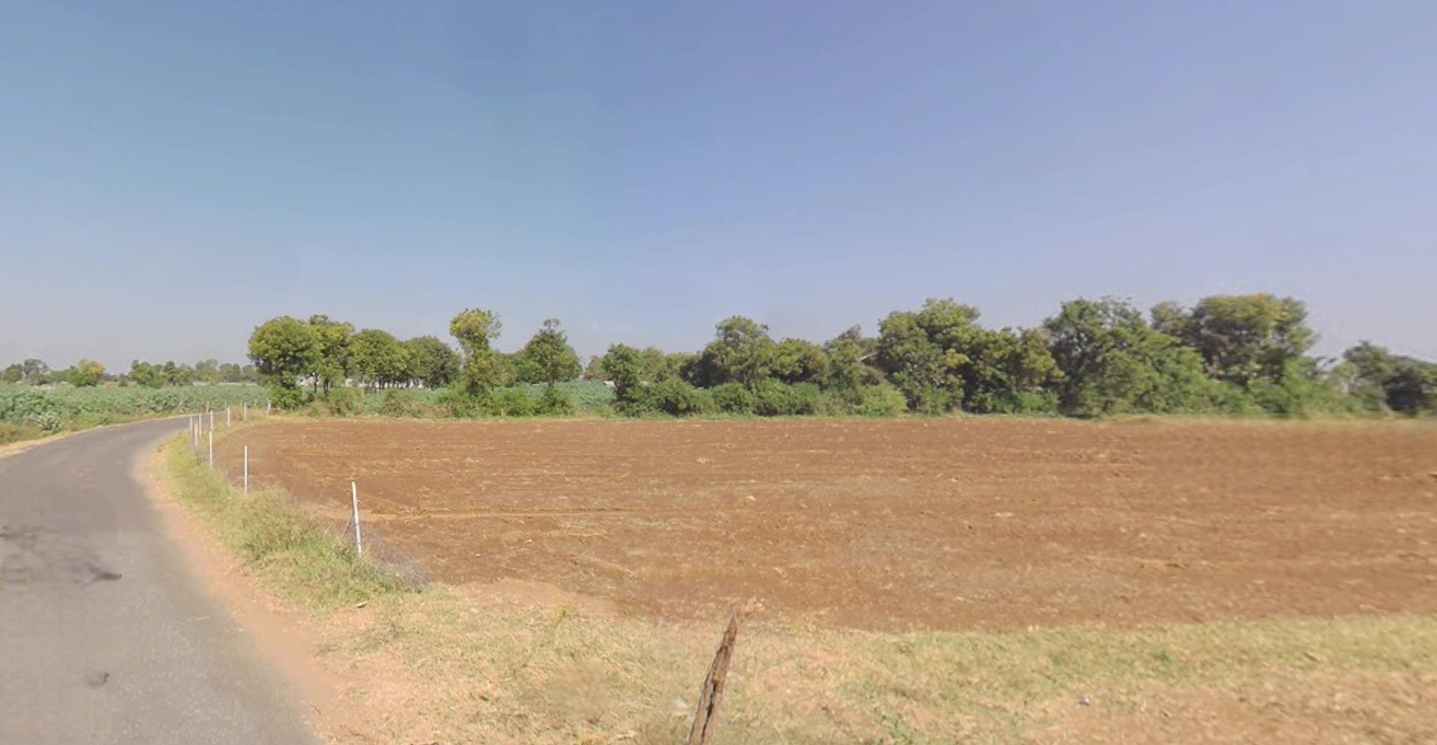 Chandanpardi Village, Maharashtra 441302, India