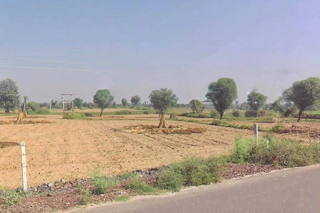 5X9P+7H Charanwas at Kali Pahari, Rajasthan, India