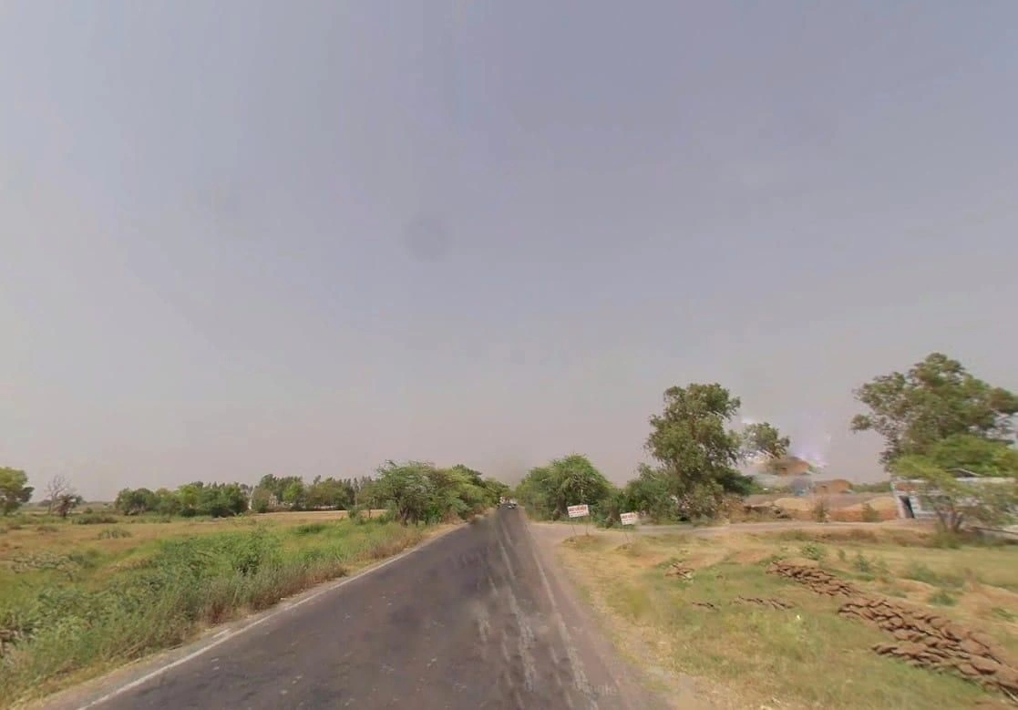 8QWC+PHR, Old G.T. Rd, Dhanaura, Uttar Pradesh 203203, India