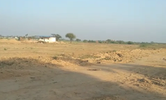 FFRM+M39, Govardhan, Uttar Pradesh, India