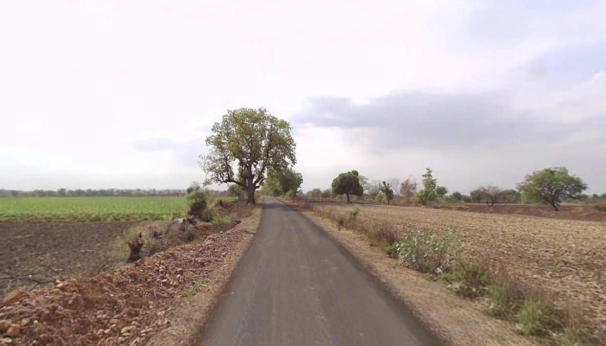 54WP+V5J, Bhokariya, Madhya Pradesh 451001, India