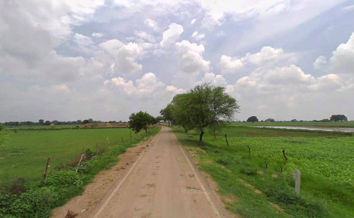 6Q7C+R8X, Chitrakot, Uttar Pradesh 210205, India