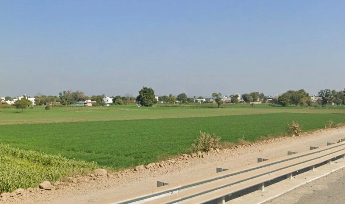 P3J2+3WW, Ankya, Madhya Pradesh 452016, India