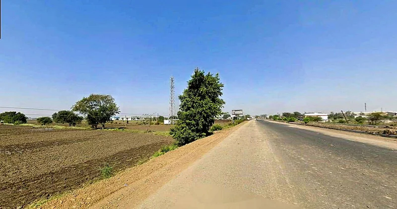 VVP4+WCV, Solsinda, Madhya Pradesh 453551, India preview 2