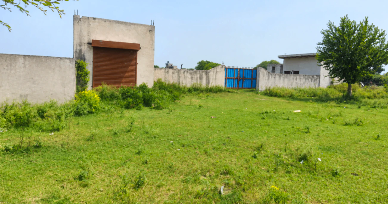 HPX4+4M5, Mathura, Dangoli Khader, Uttar Pradesh, India