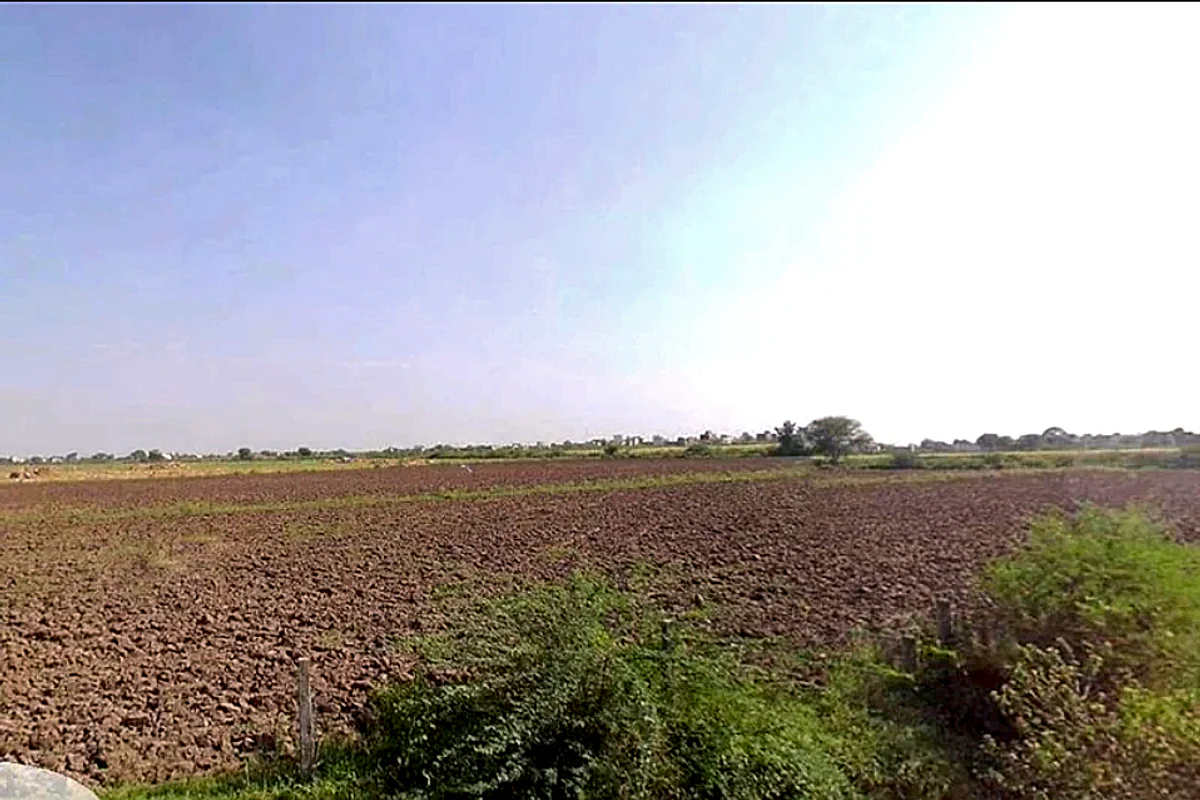 48Q2+6M8, Dharmpur, Uttar Pradesh 203393, India