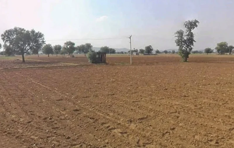 75VJ+72 Danta, Rajasthan, India preview 3