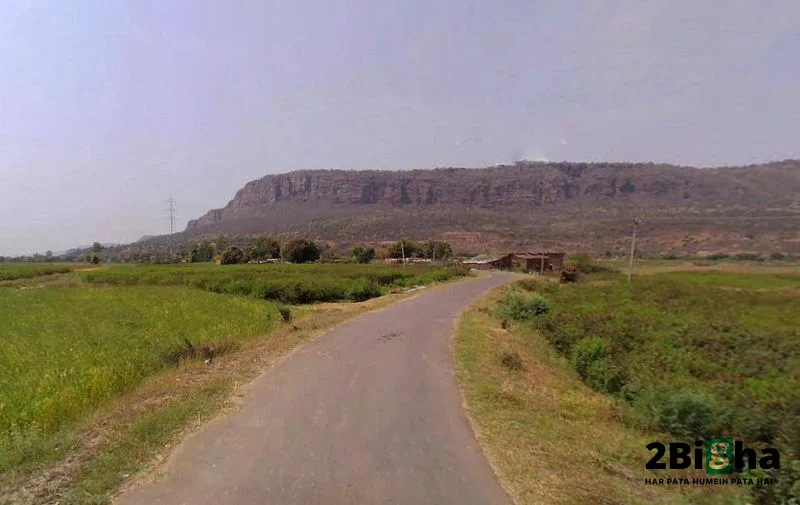 6Q7C+R8X, Chitrakot, Uttar Pradesh 210205, India preview 3