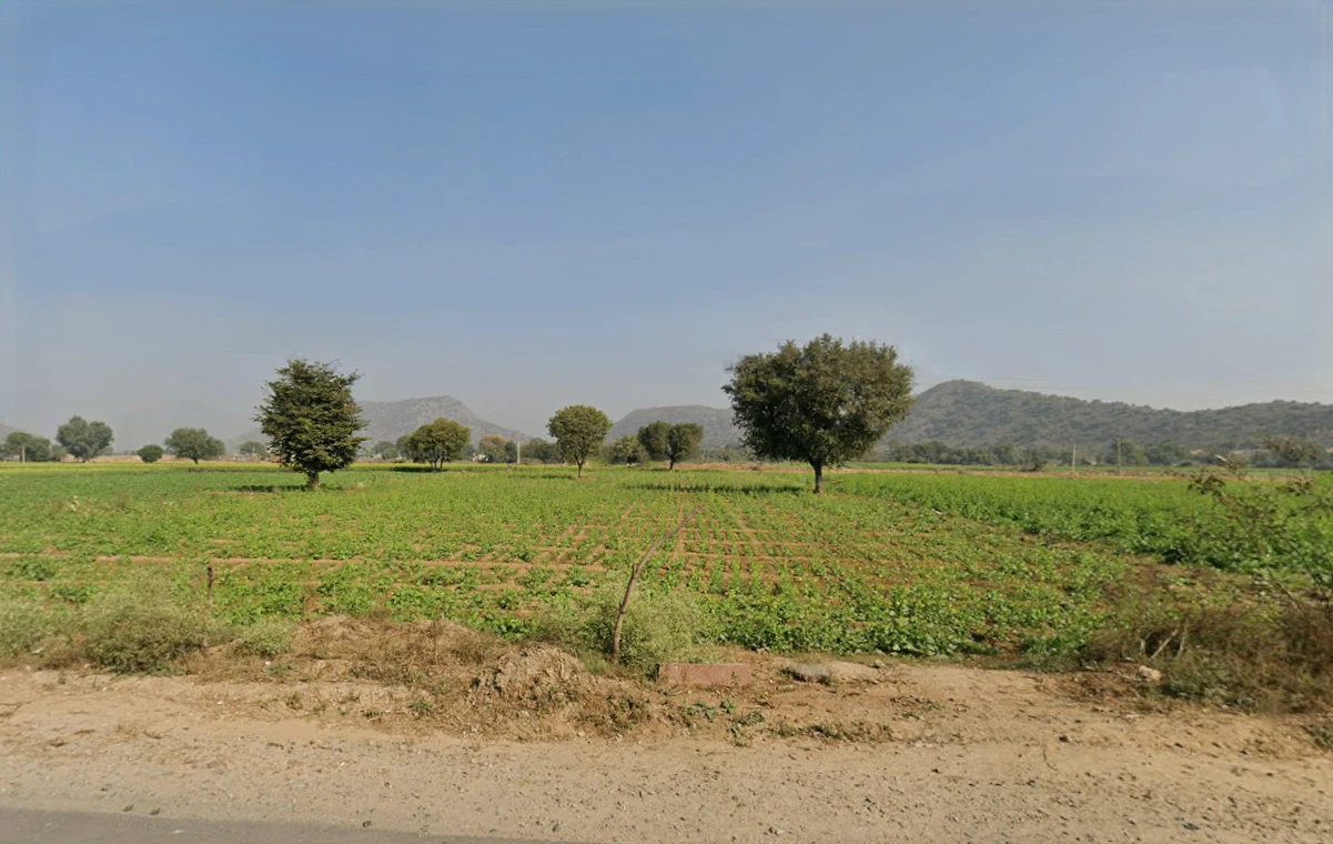 FRR7+898, Jugrawar, Rajasthan, India