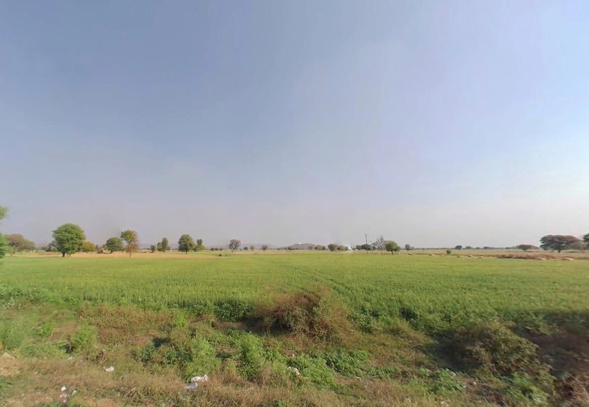 MPQ8+F3X, Alwar - Bhiwadi Rd, Nangal Heera, Rajasthan 301028, India