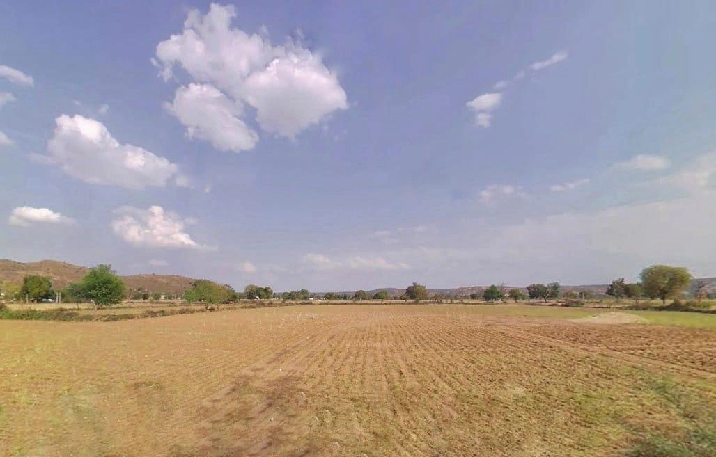 QMCH+R9 Nangla Doongar, Rajasthan, India