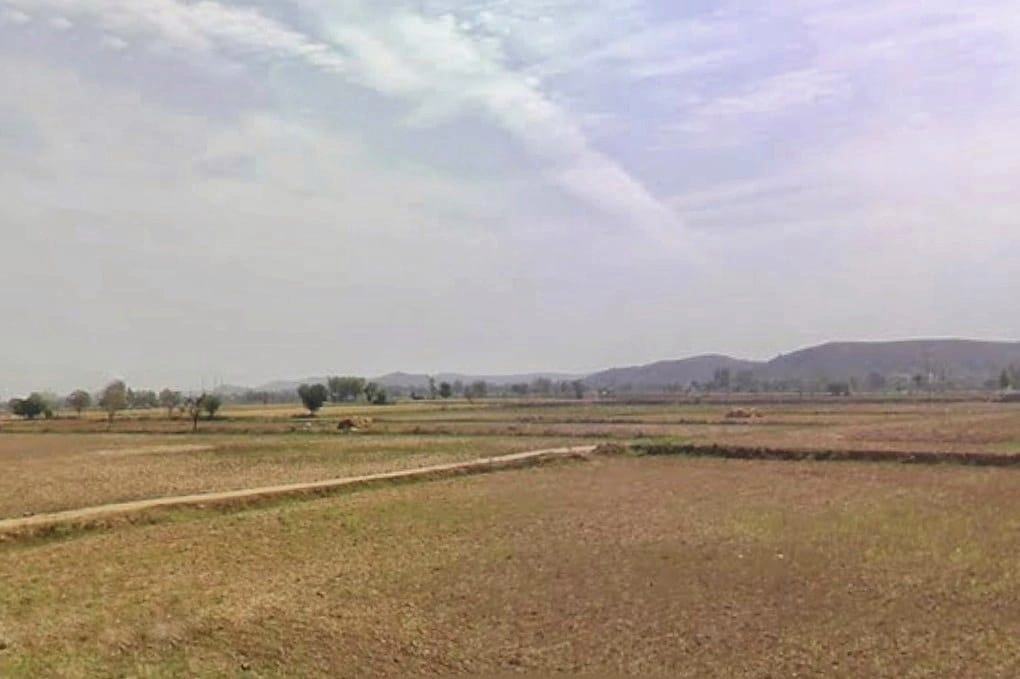 QM7H+PJ Shyamaka, Rajasthan, India