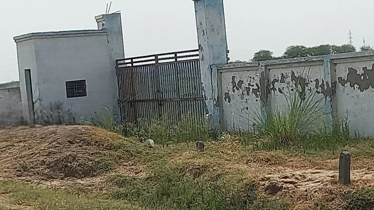 JP2Q+X3 Arruwa Khader, Mathura, Uttar Pradesh, India