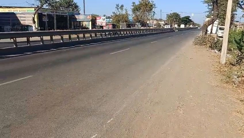 RMQ3+2M Mullanpur Dakha, Punjab, India