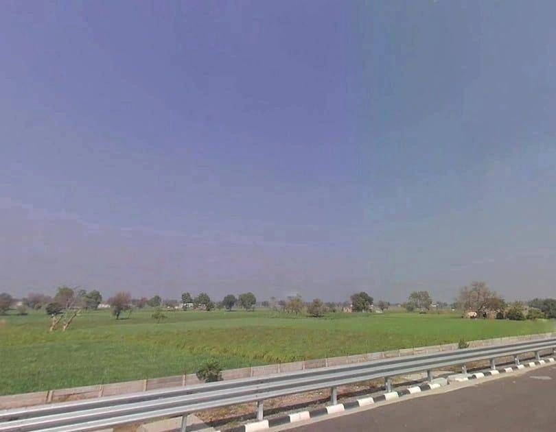 6H22+2WX, Pahanda, Chhattisgarh 490042, India