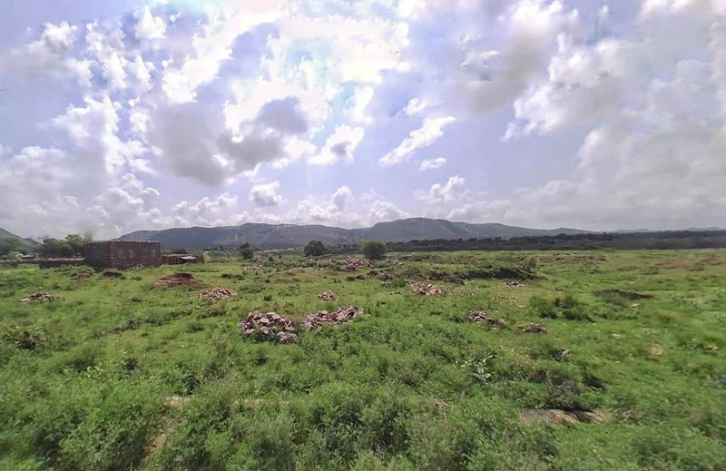 5X2G+H2V, Charanwas at Kali Pahari, Achrol, Rajasthan 303002, India preview 3