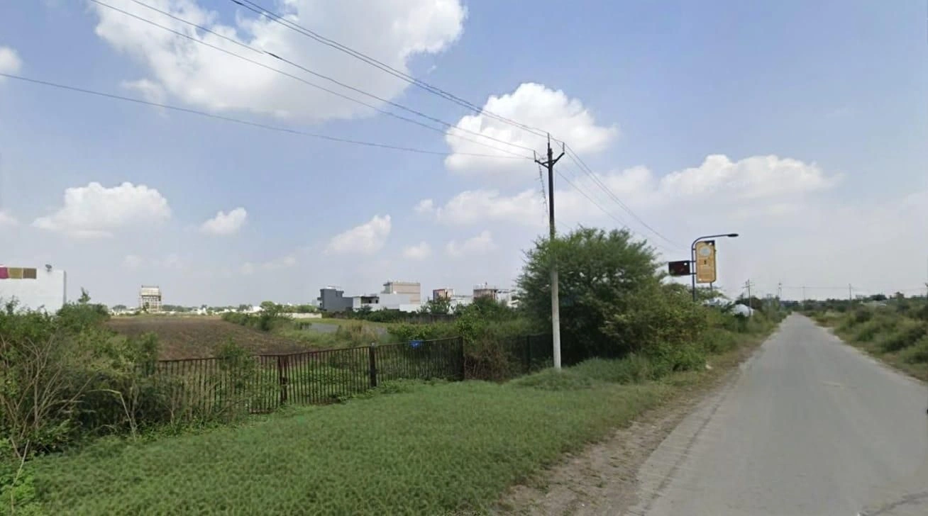 Dlf Garden City, Phase 2B, Sula Khedi Rd, Manglaya Sadak, Rahu Khedi, Indore, Madhya Pradesh 453771, India