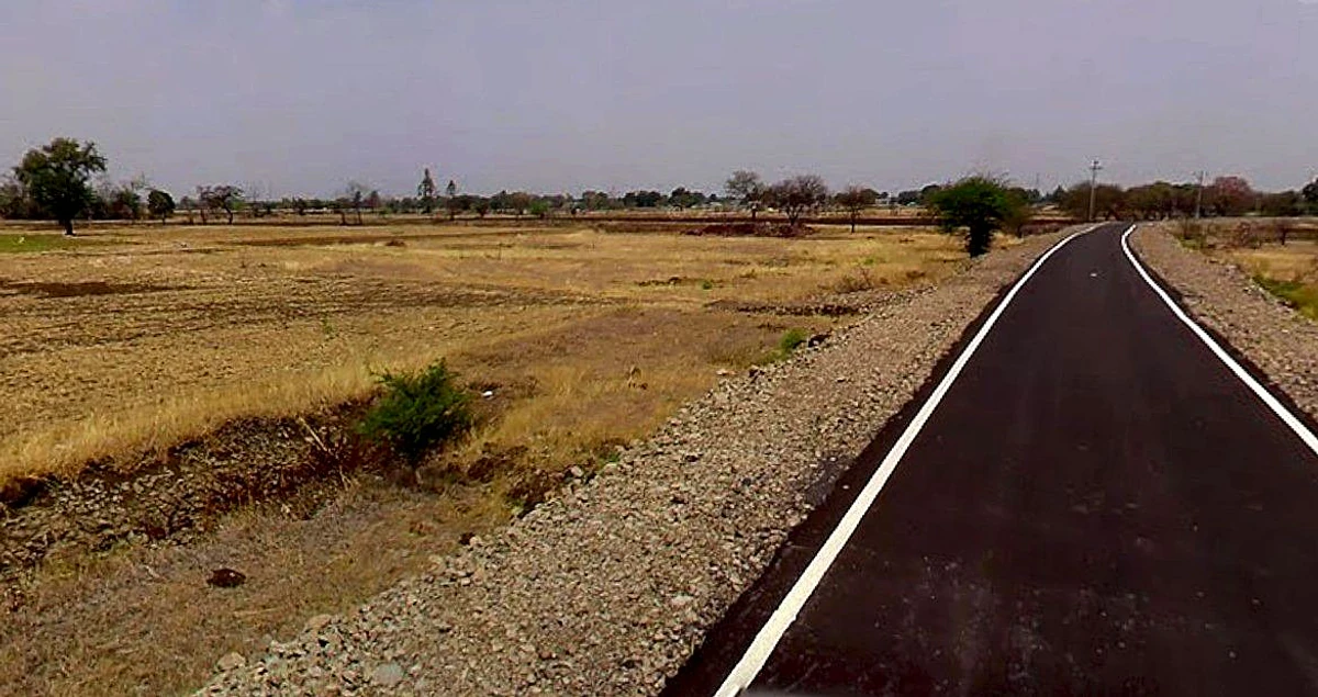 52PR+VQC, Rafiqueganj, Madhya Pradesh 466001, India