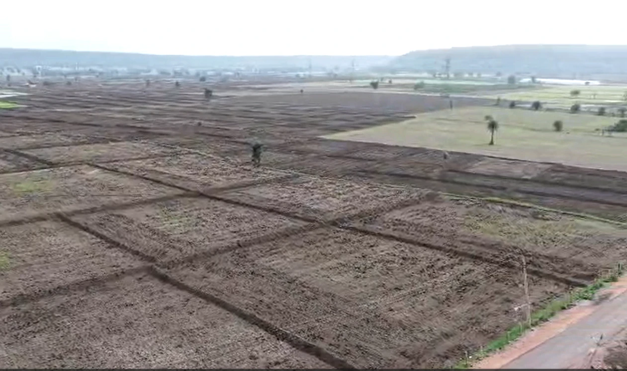 58MW+X3V, Neelbad, Bhopal, Madhya Pradesh 462044, India