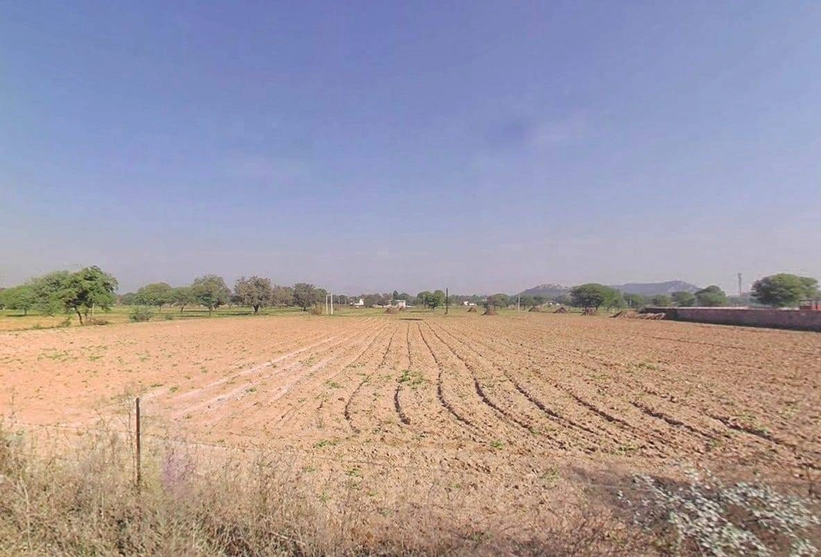 9XV9+8FH, RJ SH 13, Shahpura, Rajasthan 303103, India