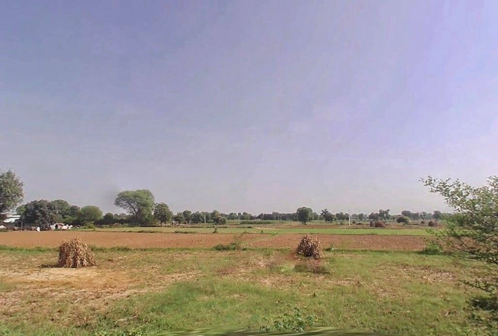 22HV+VF Bhusawar, Rajasthan, India