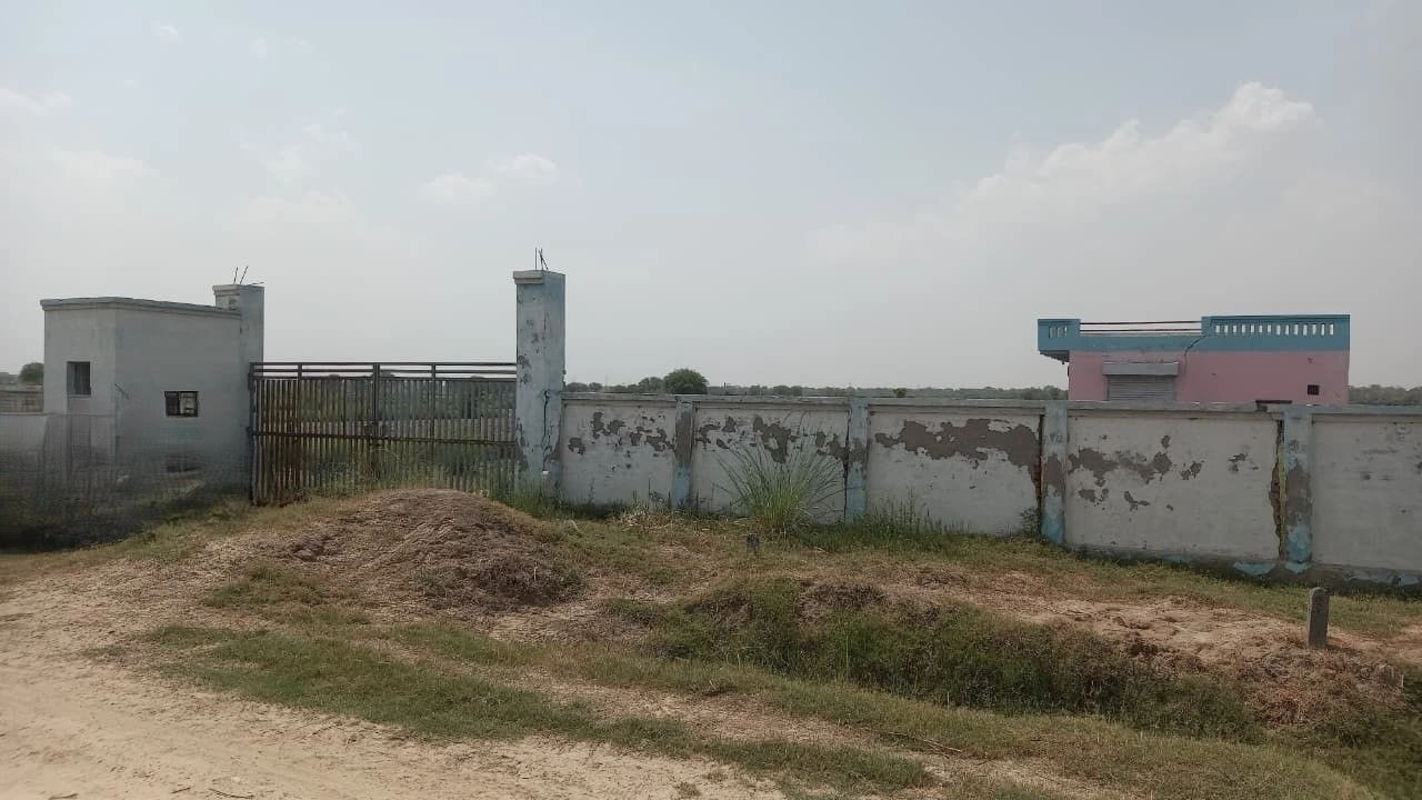 JP2Q+X3 Arruwa Khader, Mathura, Uttar Pradesh, India