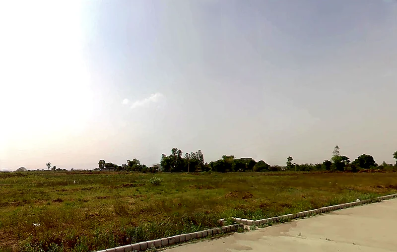 Sector 92, Gurugram, Haryana 122505, India preview 2