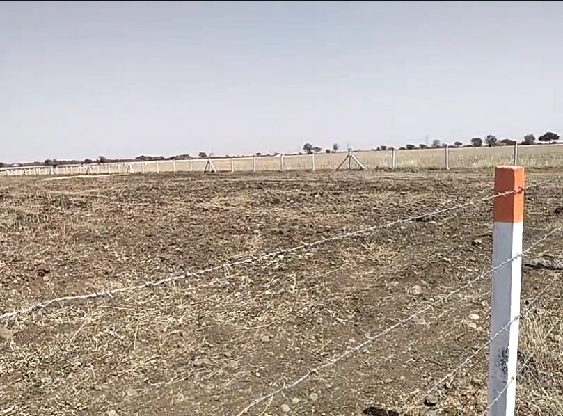 8WPF+MG Chonsala, Madhya Pradesh, India