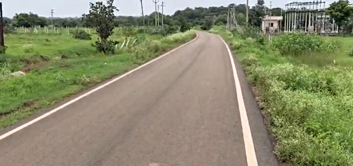 CVWQ+XQ Habib saleem land, Vikarabad, Kojjavanampalle, Telangana 501102, India