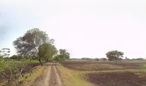 6Q7C+R8X, Chitrakot, Uttar Pradesh 210205, India preview 3